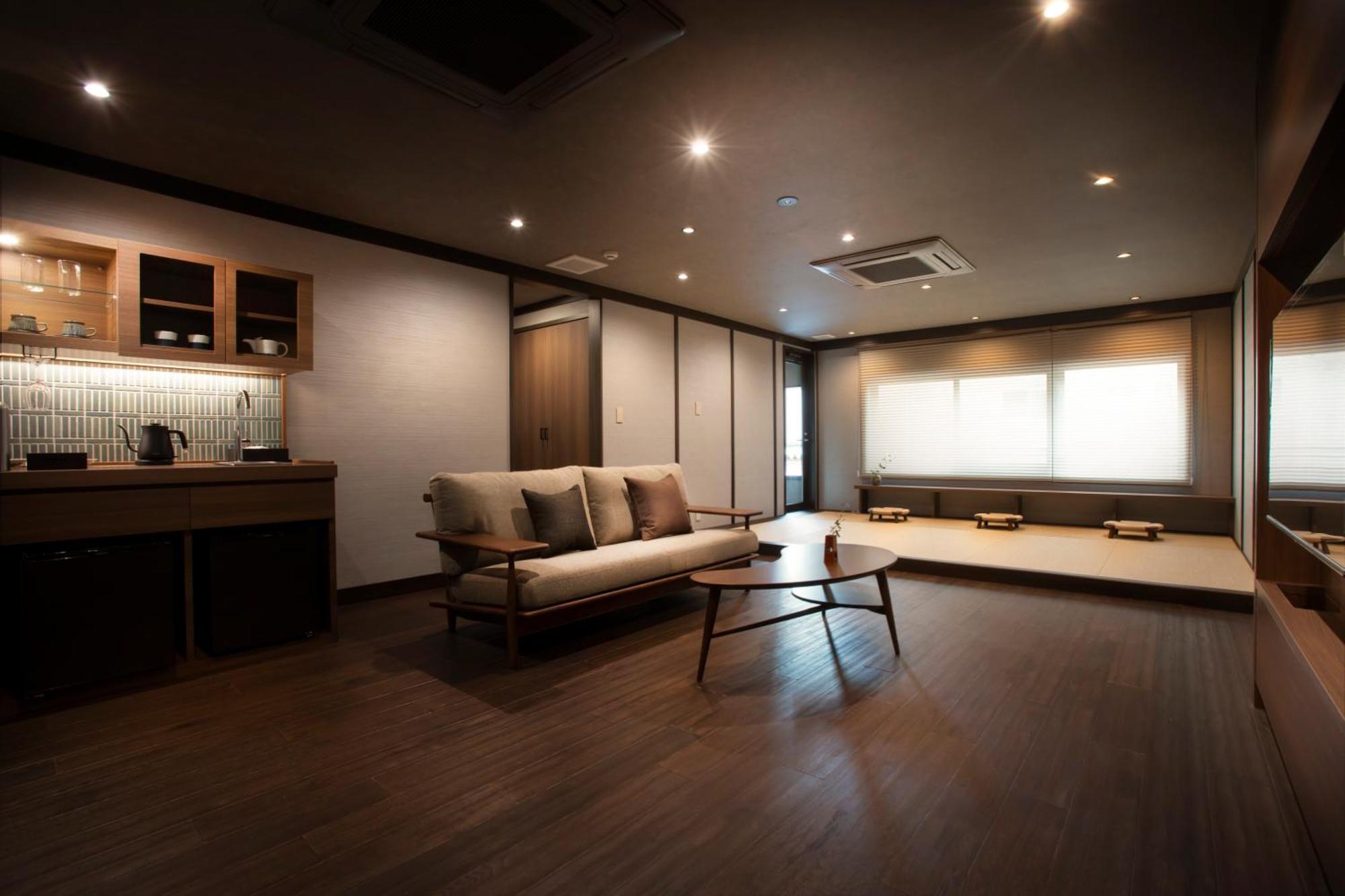 Ryokan Seiryu Такаяма Экстерьер фото