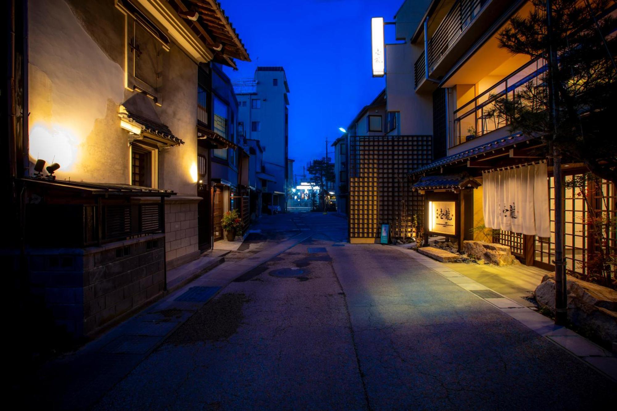 Ryokan Seiryu Такаяма Экстерьер фото